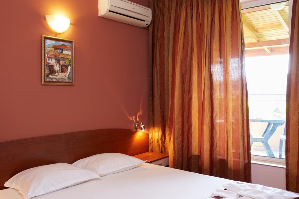 Guesthouse Kirov Равда Екстер'єр фото