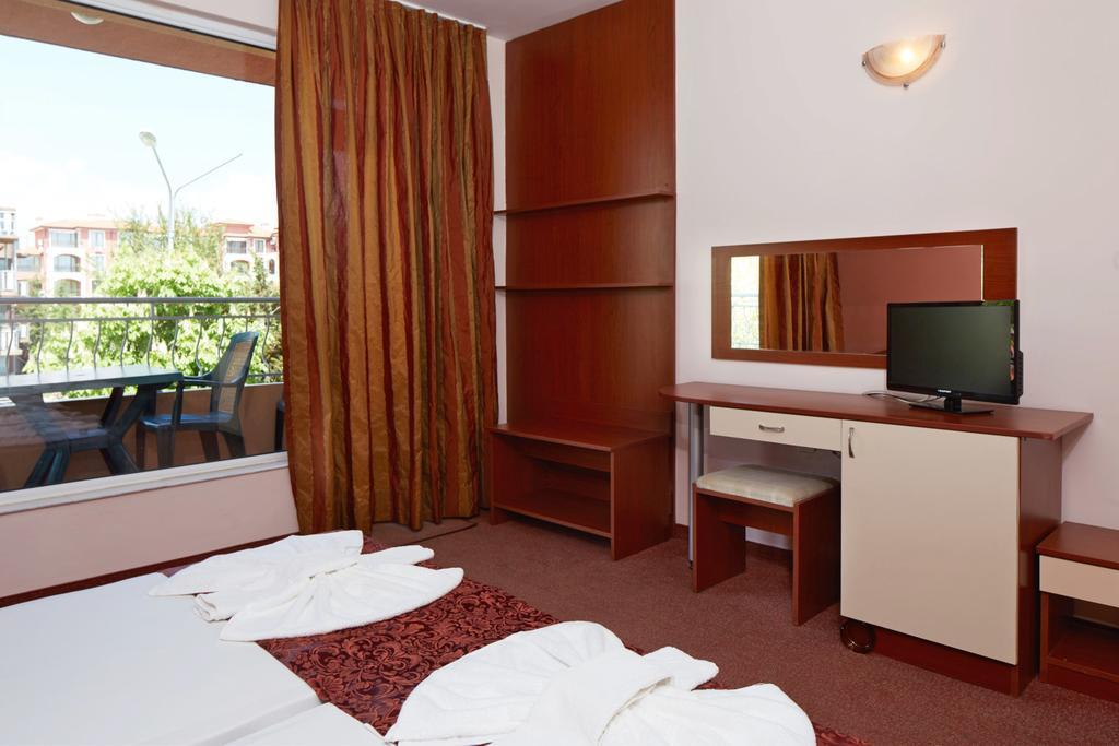 Guesthouse Kirov Равда Екстер'єр фото